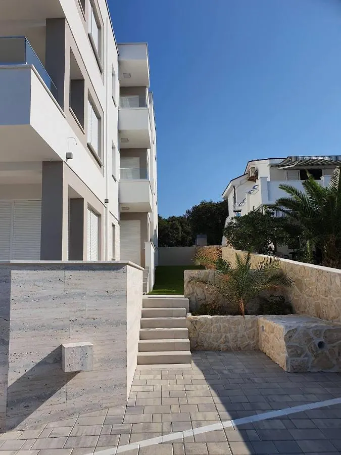 Apartment Villa Mondee Mandre